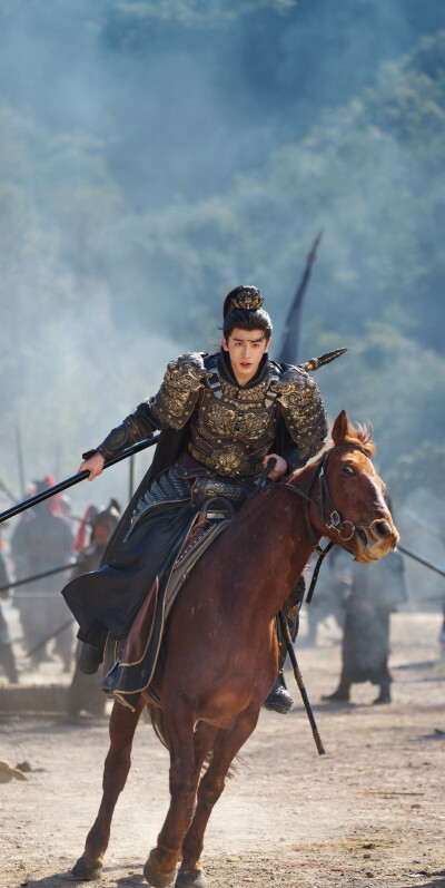 张凌赫《逐玉》谢征