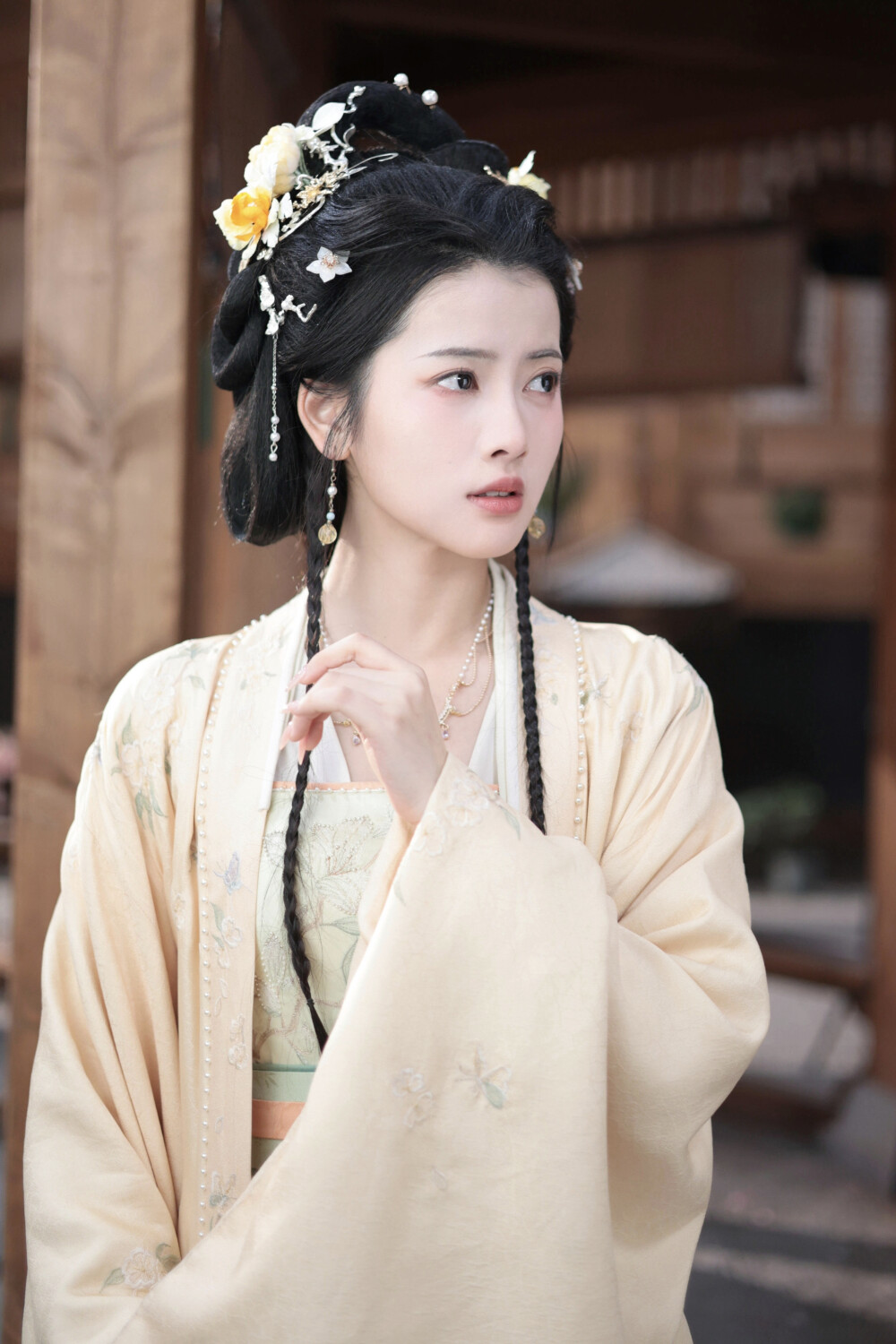 李寻知 醉卧美人膝 阿尚