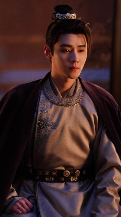 任豪《逐玉》李怀安