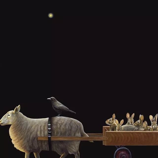 Karen Hollingsworth
看到这个名字有没有很熟悉
还记得那清风拂过
卷起白色的窗帷吗
今天，展现的是另一种风格的作品
与上一次是完全不同的风格
多才多艺就是好
