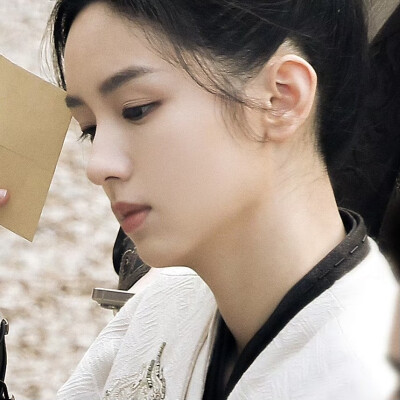 让那个什么嘟嘟滚开，我要嫁你