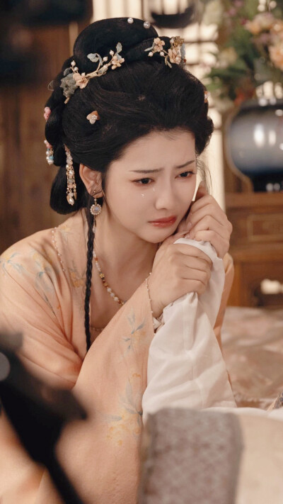 李寻知 醉卧美人膝 阿尚