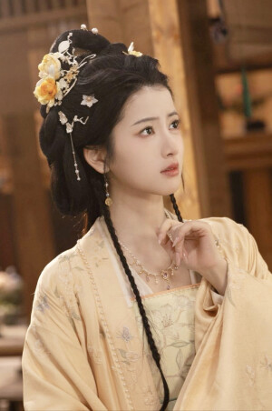 李寻知  醉卧美人膝  阿尚