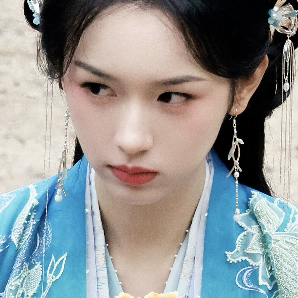 你本该是我的妻子