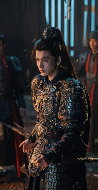 张凌赫《逐玉》谢征