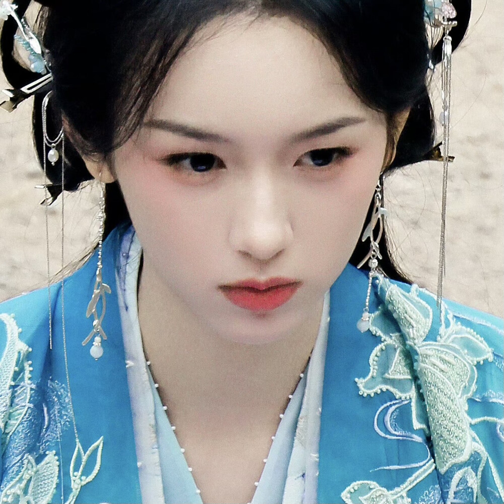 你本该是我的妻子