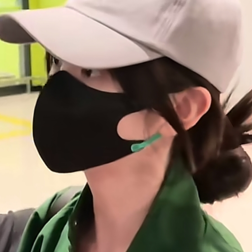 我对缘分小心翼翼不放弃