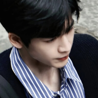 还是@一滴少女泪 截的