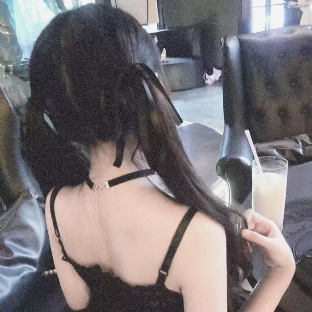 背影女头