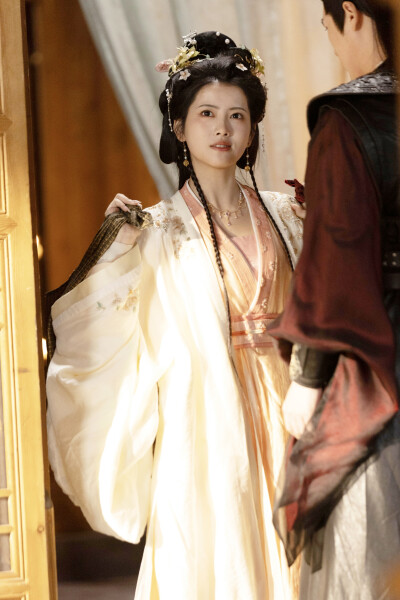 李寻知 醉卧美人膝 阿尚