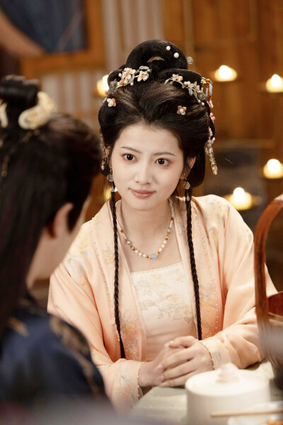 李寻知 醉卧美人膝 阿尚