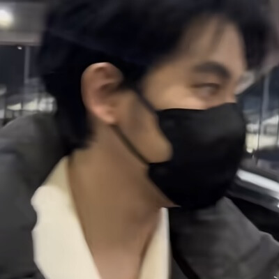 说的誓言在我耳边萦回