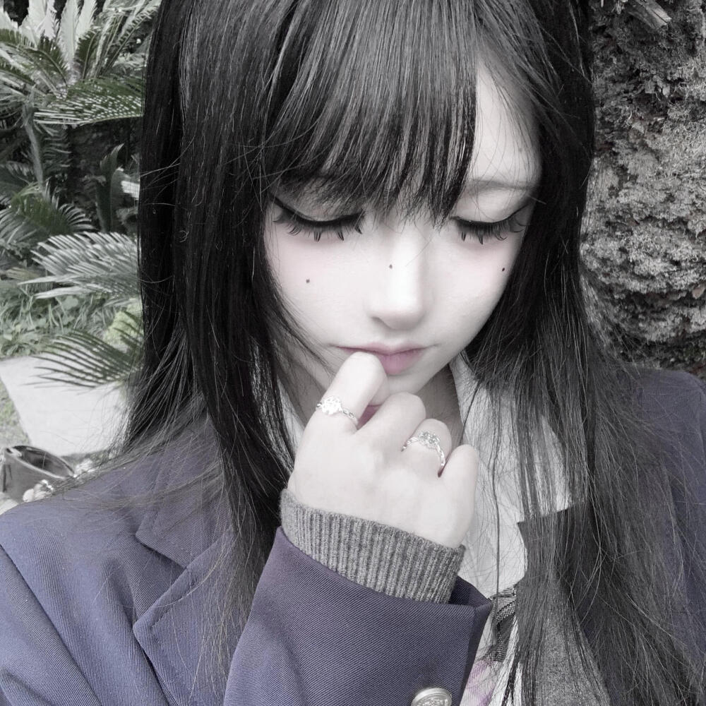 ✰