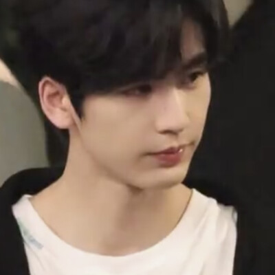 还是@一滴少女泪 截的