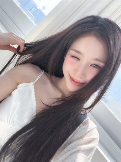 ARTMS heejin田姬振