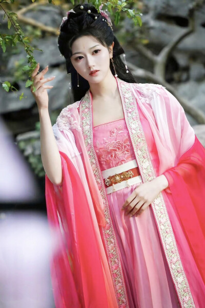 桃夭 桃烬九重天 岳雨婷