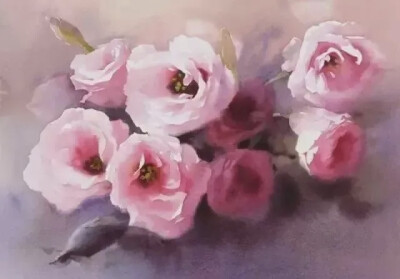 金莉笔下的水彩花卉色彩清新、格调高雅。多姿多彩的花朵、自由流动的水色、氤氲朦胧的气氛，令人过目难忘、心生欢喜。