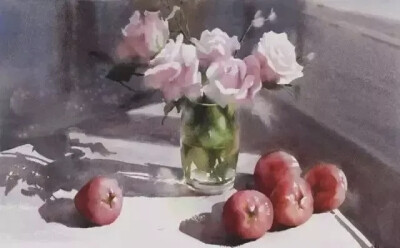 金莉笔下的水彩花卉色彩清新、格调高雅。多姿多彩的花朵、自由流动的水色、氤氲朦胧的气氛，令人过目难忘、心生欢喜。