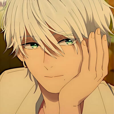 番剧：皎洁迎宵之月
角色：市村琥珀
动漫男头Δ