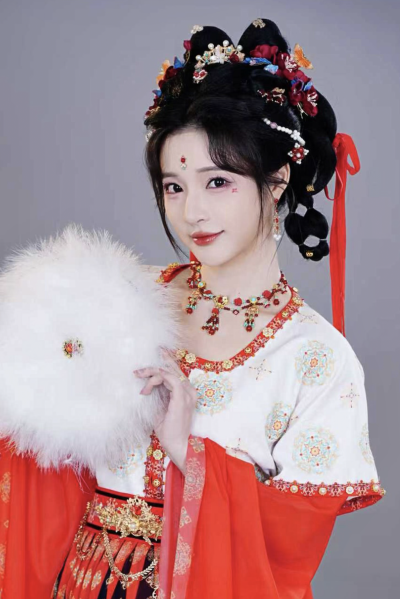 许清欢 爹！求你别升了，败家闺女只想求流放！石雪婧