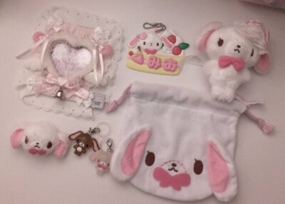 ฅ៸ᩙ⦁⩊<៸ᩙ ੭ﾞ