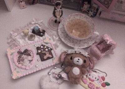 ฅ៸ᩙ⦁⩊<៸ᩙ ੭ﾞ