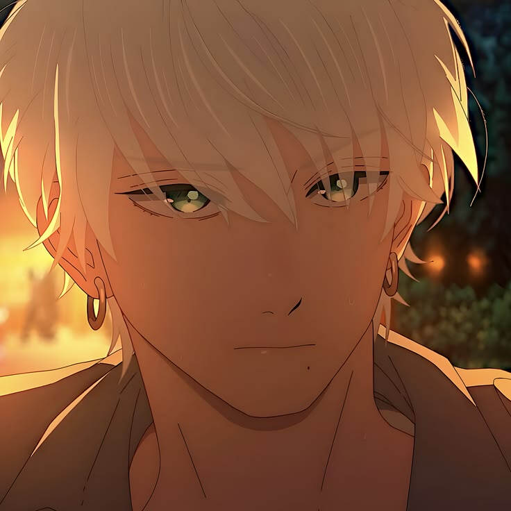 番剧：皎洁迎宵之月
角色：市村琥珀
动漫男头Δ