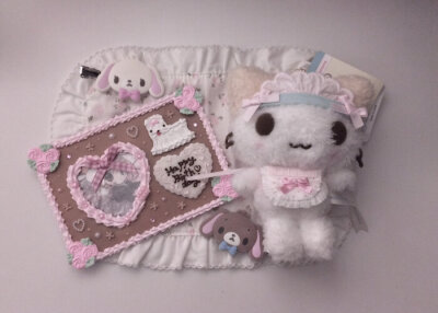 ⁽⁽ଘ(= ω =) ♩ ♪