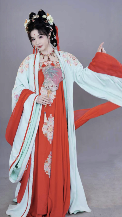 许清欢 爹！求你别升了，败家闺女只想求流放！石雪婧