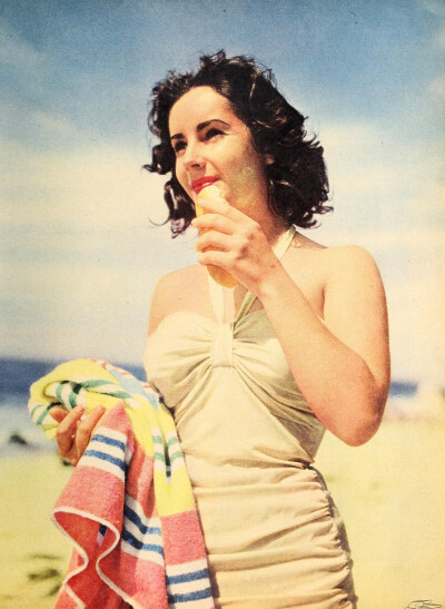 Elizabeth Taylor ​​​