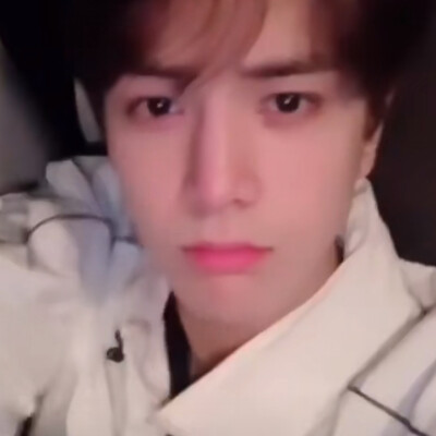 师兄你好，我是计算机系大二学生ksw( ･᷄ὢ･᷅ )