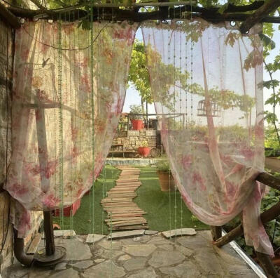 春天小花园小森林