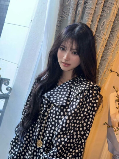 MEOVV anna田中杏奈