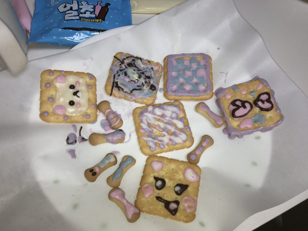 ₍ᐢ=•ㅅ <