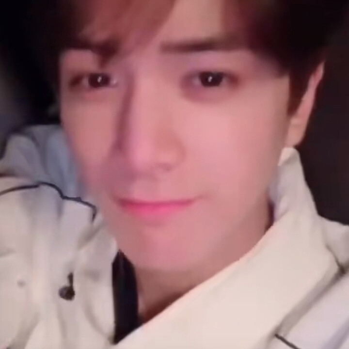 师兄你好，我是计算机系大二学生ksw( ･᷄ὢ･᷅ )