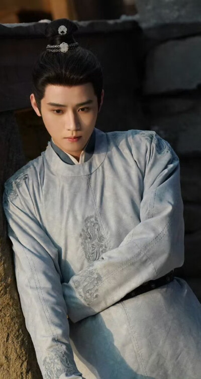 任豪《逐玉》李怀安