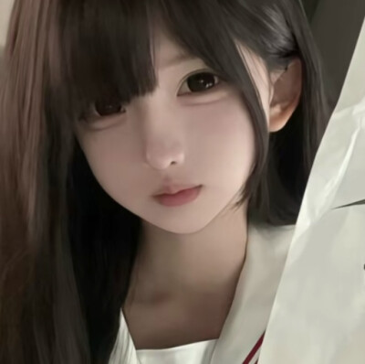 我要把你养成可爱的，会伸手向我索要，不开心就给我发脾气的