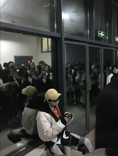 。