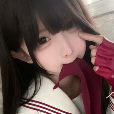 我要把你养成可爱的，会伸手向我索要，不开心就给我发脾气的