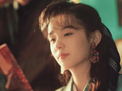 - 周也 / 夏晓兰 。