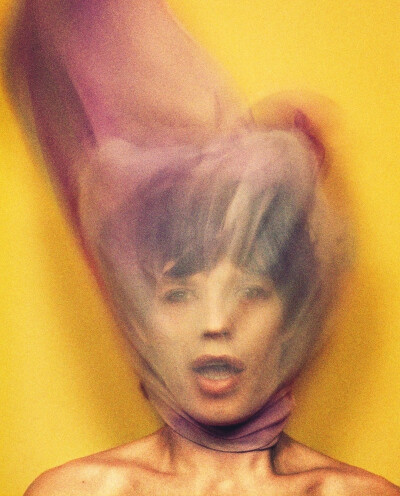 1973年，滚石乐队面纱大片