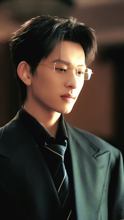 惊鸿一瞥 陈添祥