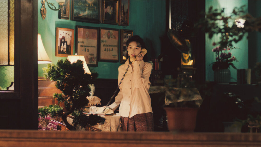 - 周也 / 夏晓兰 。