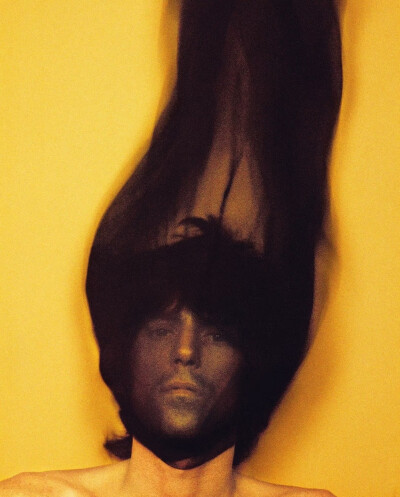 1973年，滚石乐队面纱大片