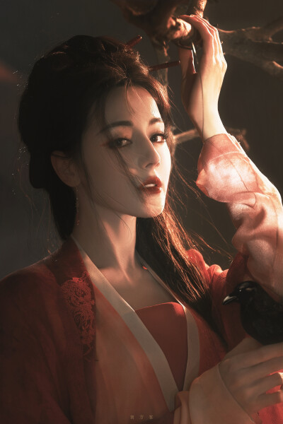 迪丽热巴 白日提灯