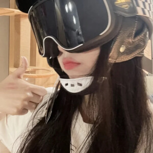 金泰妍
