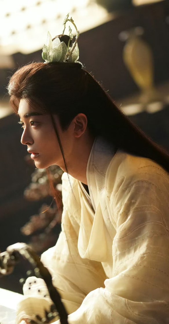 丁嘉文《白日提灯》风夷