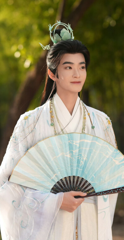 丁嘉文《白日提灯》风夷