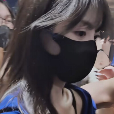 你的脸没有化妆我却疯狂爱上