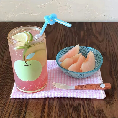 图源ks：偷喝汽水